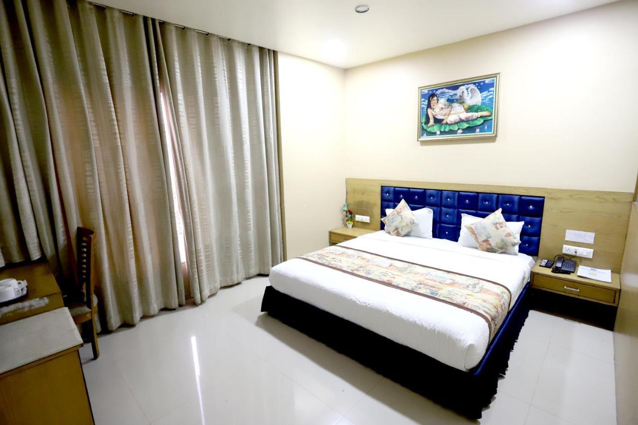 Hotel Blue Pearl Μποπάλ Εξωτερικό φωτογραφία